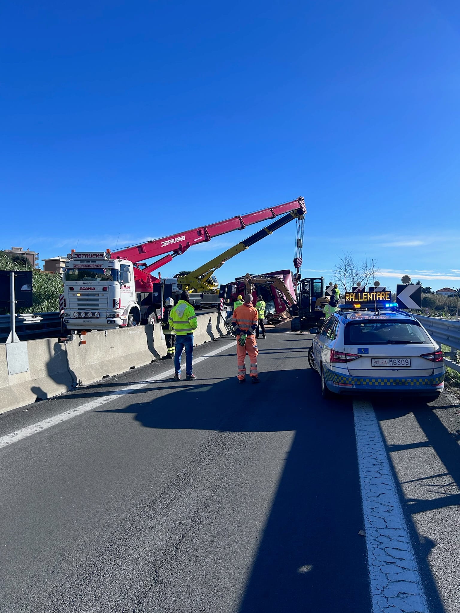 soccorso camion autostrada